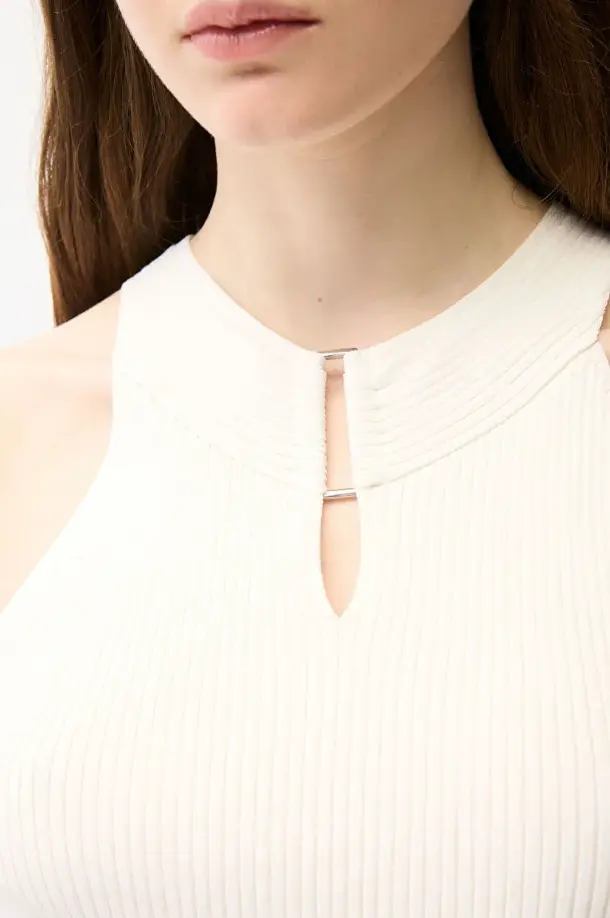 The Everyday Plus White 2